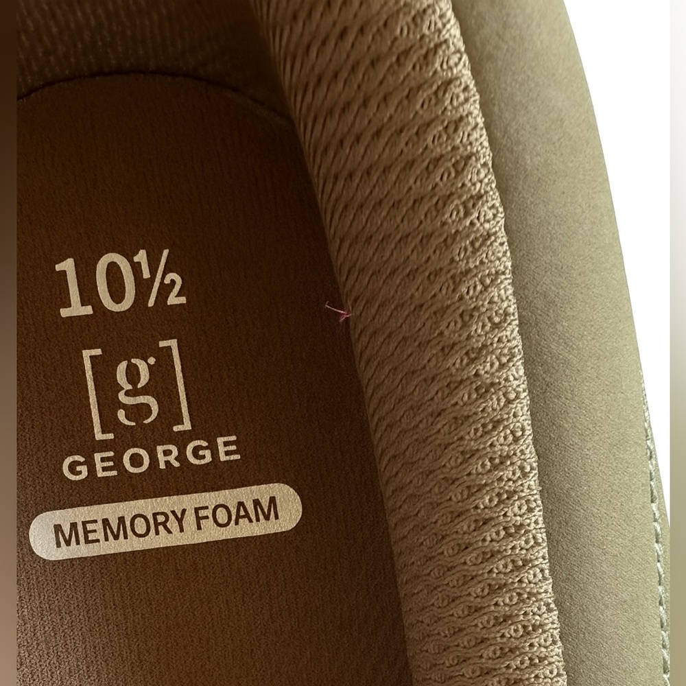 George Brown Memory Foam Sneakers. Size 10 1/2. - Picture 8 of 8